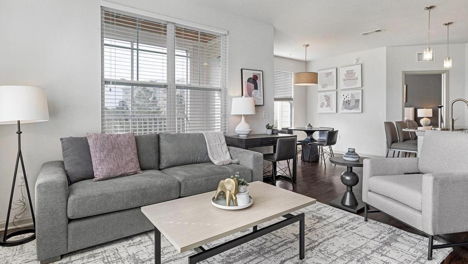 Landing At Center 301 - 2 Bedrooms In Belton エクステリア 写真